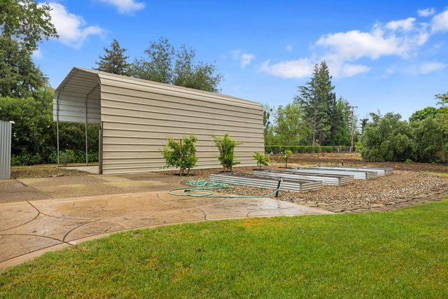 15954 N Tecklenburg Rd, Lodi, CA 95240