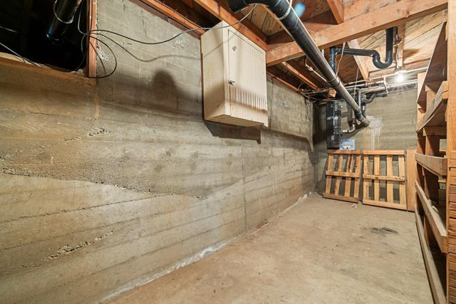 15954 N Tecklenburg Rd, Lodi, CA 95240