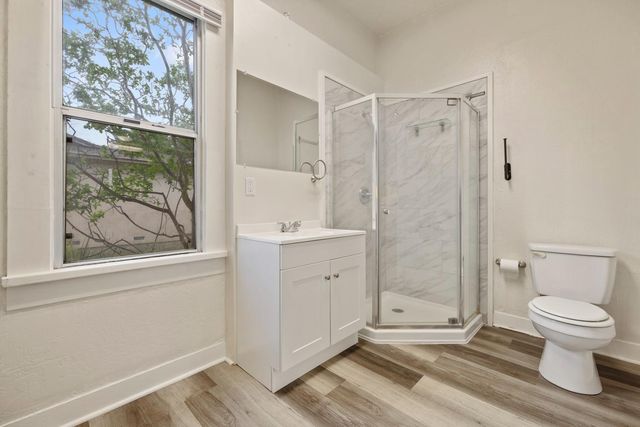 15954 N Tecklenburg Rd, Lodi, CA 95240