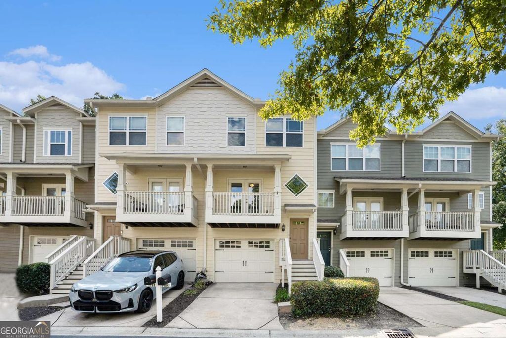 1184 Liberty Parkway NW, Atlanta, GA 30318