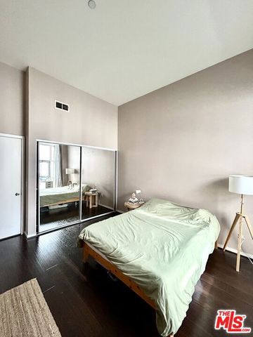 630 W 6th Street 502, Los Angeles, CA 90017