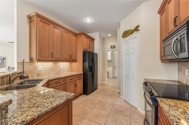 149 SW 54th TER, Cape Coral, FL 33914