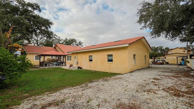 14117 BOGGY CREEK ROAD, Orlando, FL 32824