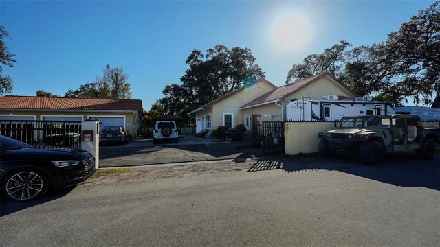 14117 BOGGY CREEK ROAD, Orlando, FL 32824