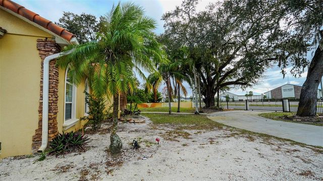 14117 BOGGY CREEK ROAD, Orlando, FL 32824