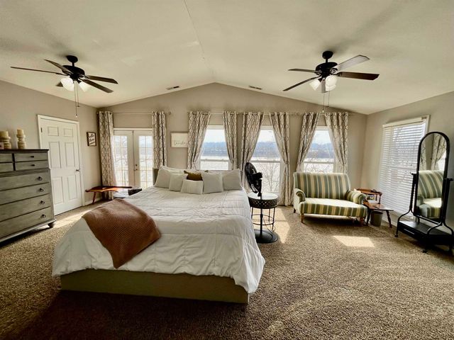 415 Riverside Drive, Chesapeake, OH 45619