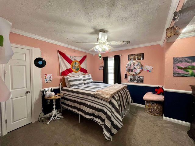 415 Riverside Drive, Chesapeake, OH 45619