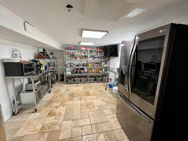 415 Riverside Drive, Chesapeake, OH 45619