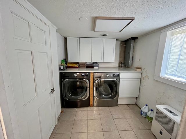 415 Riverside Drive, Chesapeake, OH 45619