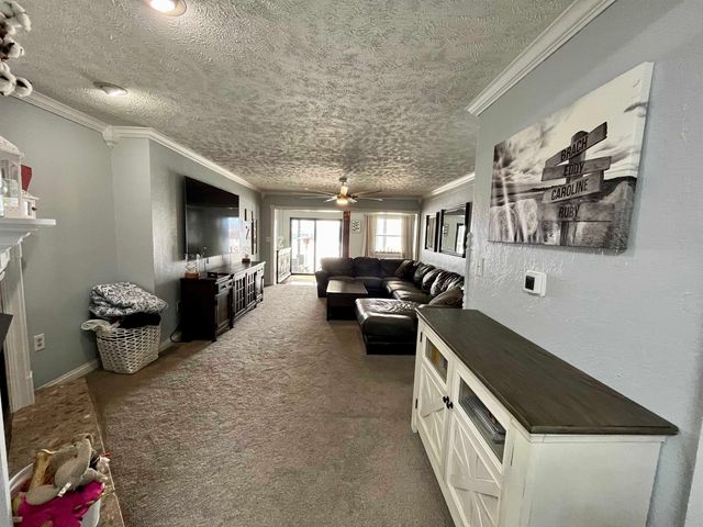 415 Riverside Drive, Chesapeake, OH 45619