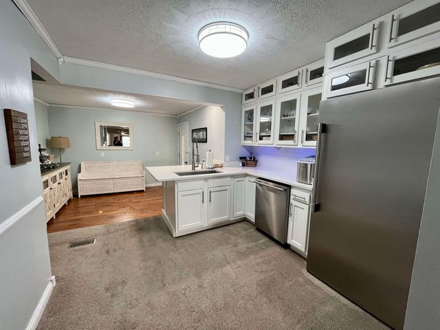 415 Riverside Drive, Chesapeake, OH 45619