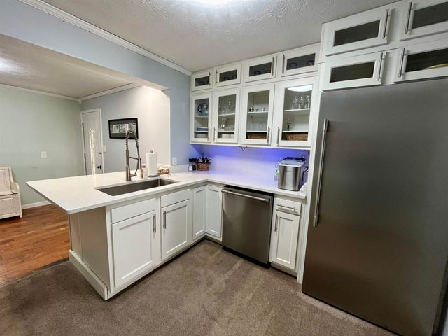 415 Riverside Drive, Chesapeake, OH 45619