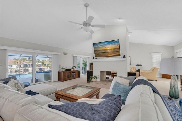 4961 61ST AVENUE S, St Petersburg, FL 33715