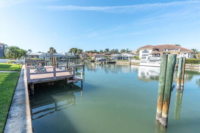 4961 61ST AVENUE S, St Petersburg, FL 33715