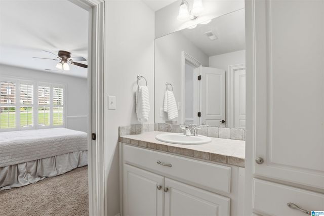 8051 LAKESIDE CIRCLE, Trussville, AL 35173