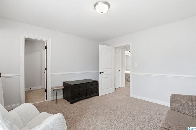8051 LAKESIDE CIRCLE, Trussville, AL 35173