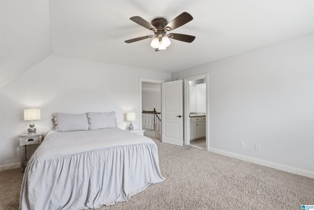 8051 LAKESIDE CIRCLE, Trussville, AL 35173