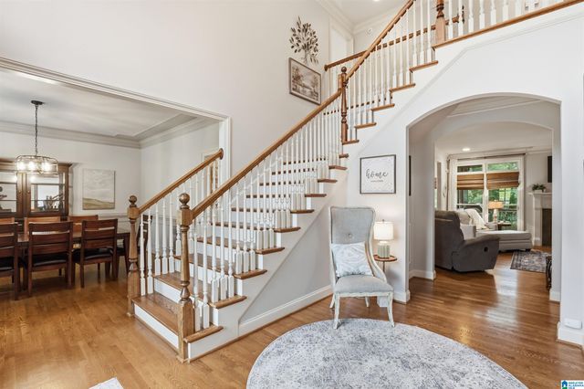 8051 LAKESIDE CIRCLE, Trussville, AL 35173
