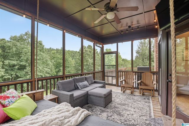8051 LAKESIDE CIRCLE, Trussville, AL 35173