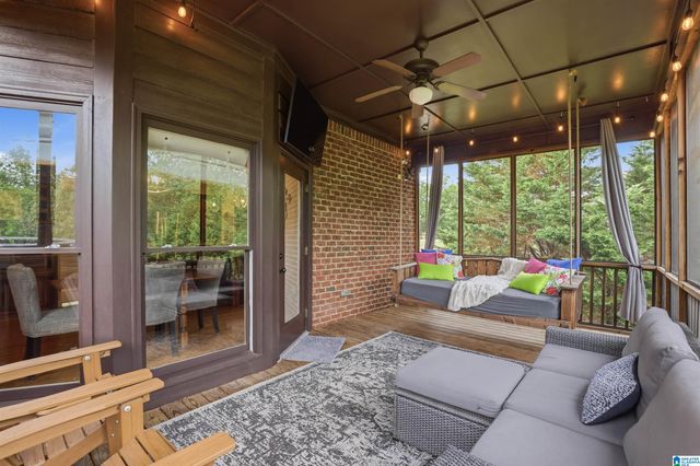 8051 LAKESIDE CIRCLE, Trussville, AL 35173