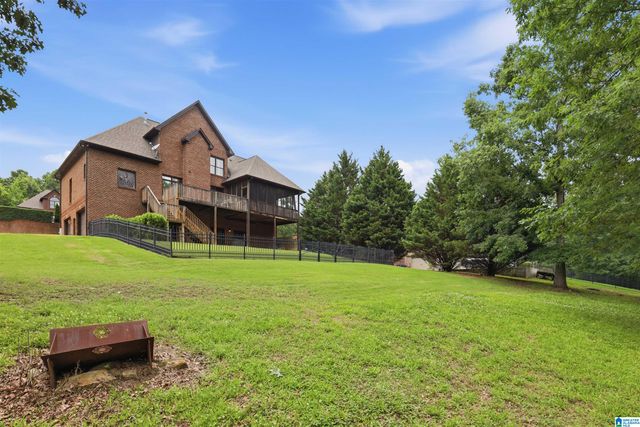 8051 LAKESIDE CIRCLE, Trussville, AL 35173