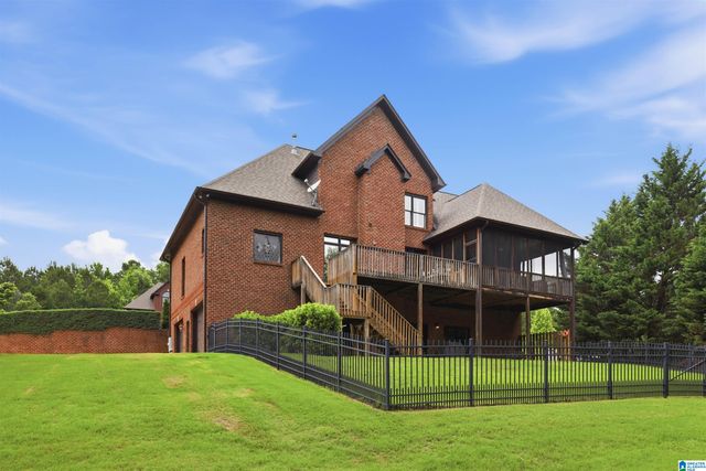 8051 LAKESIDE CIRCLE, Trussville, AL 35173