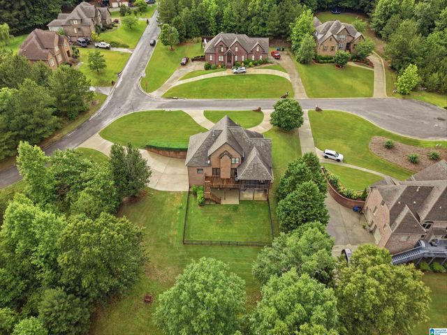 8051 LAKESIDE CIRCLE, Trussville, AL 35173