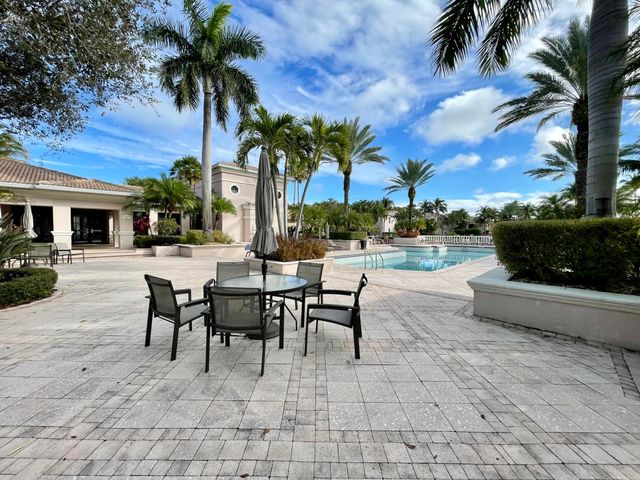 2727 Anzio Court 108, Palm Beach Gardens, FL 33410
