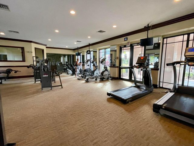 2727 Anzio Court 108, Palm Beach Gardens, FL 33410