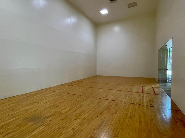 2727 Anzio Court 108, Palm Beach Gardens, FL 33410