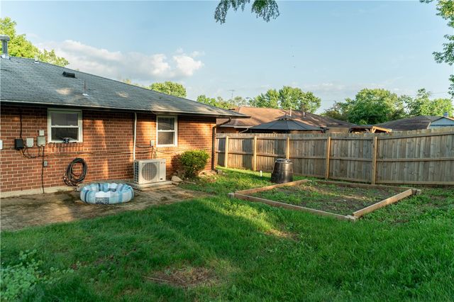 7087 Claybeck Drive, Huber Heights, OH 45424