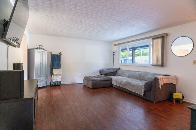7087 Claybeck Drive, Huber Heights, OH 45424