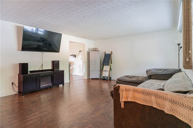 7087 Claybeck Drive, Huber Heights, OH 45424