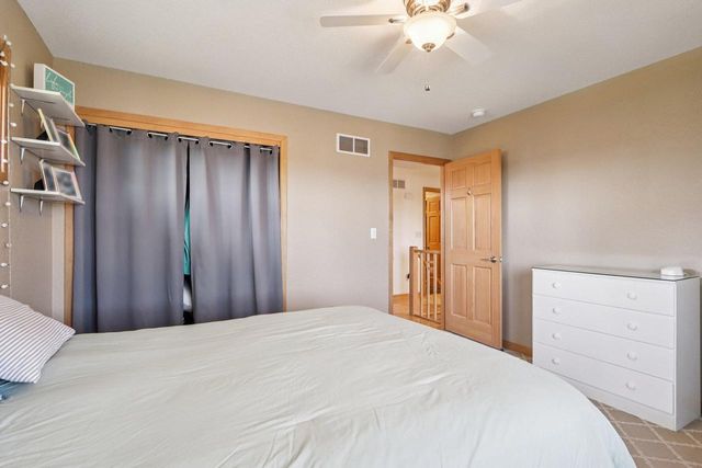 6801 Lorraine CIRCLE, Wind Lake, WI 53185