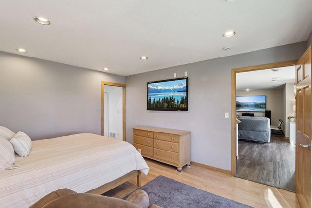 6801 Lorraine CIRCLE, Wind Lake, WI 53185