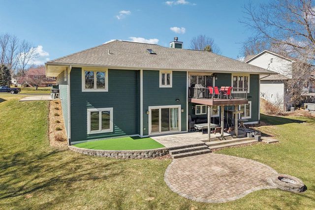 6801 Lorraine CIRCLE, Wind Lake, WI 53185