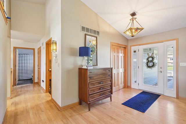 6801 Lorraine CIRCLE, Wind Lake, WI 53185