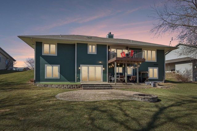 6801 Lorraine CIRCLE, Wind Lake, WI 53185