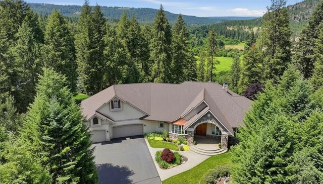 405 W Meadow Ridge Ln, Spokane, WA 99208