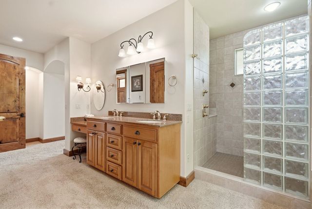 405 W Meadow Ridge Ln, Spokane, WA 99208