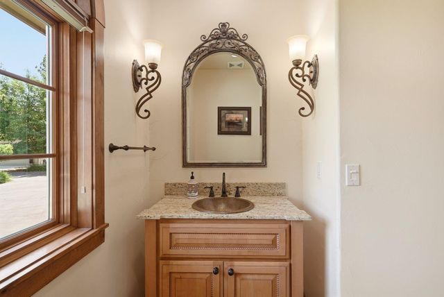 405 W Meadow Ridge Ln, Spokane, WA 99208