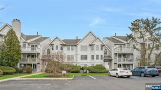 49 Quartz Lane #49, Paterson, NJ 07501
