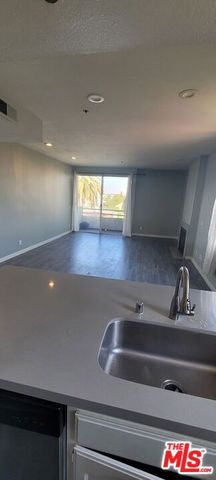 1457 S Shenandoah Avenue 301, Los Angeles, CA 90035