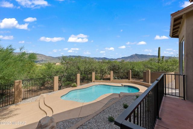 8656 S Sun Bar Ranch Place, Vail, AZ 85641