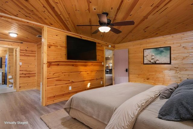 134 Magnolia Point Drive, Houston, TX 77336