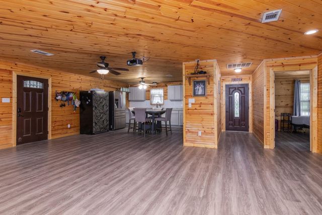 134 Magnolia Point Drive, Houston, TX 77336