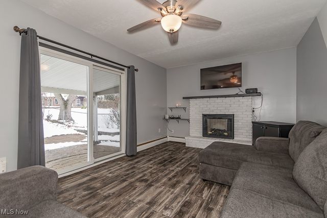 8012 Fenway Drive, Parma, OH 44129