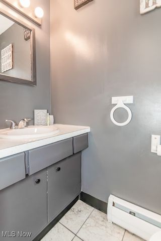 8012 Fenway Drive, Parma, OH 44129