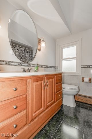 8012 Fenway Drive, Parma, OH 44129