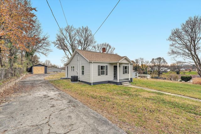 NW 809 Ward ST, Roanoke, VA 24017